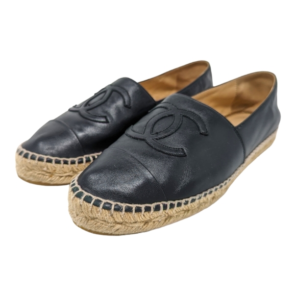 CHANEL espadrille flats loafers interlocking CC logo black leather 39 - Picture 3 of 11